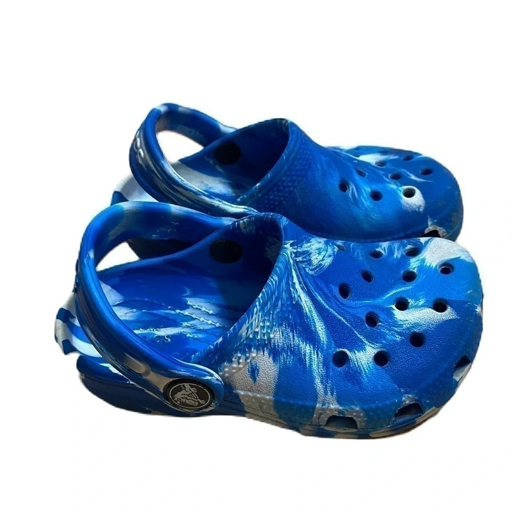 Crocs Blue Sandals Speckled Sz 3 Kids Baby Shoes Closed Toe